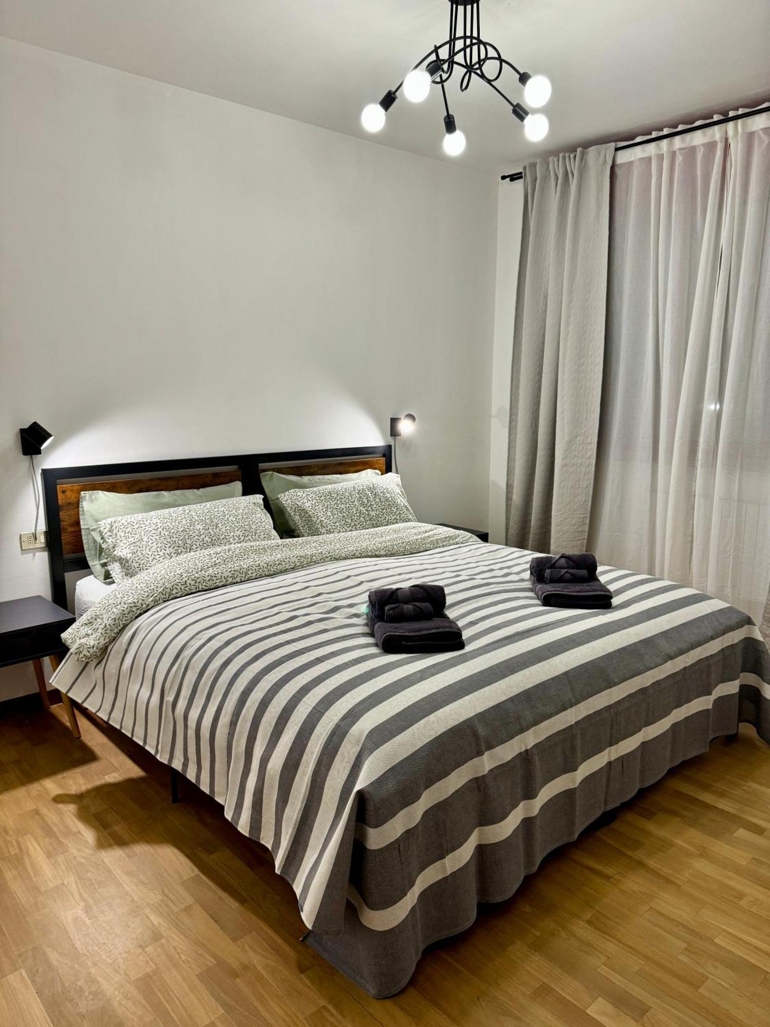 Bed and Breakfast L'Armadio Di Narnia Alzano Lombardo Exterior foto